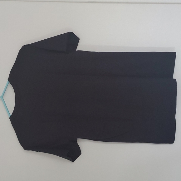 Men's Shirt - Picture 2 of 3